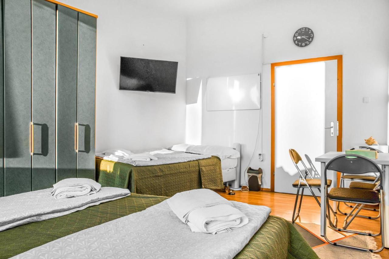 Joyful 2Br Shared Apt Near Millenium Tower & Danube River Вена Экстерьер фото