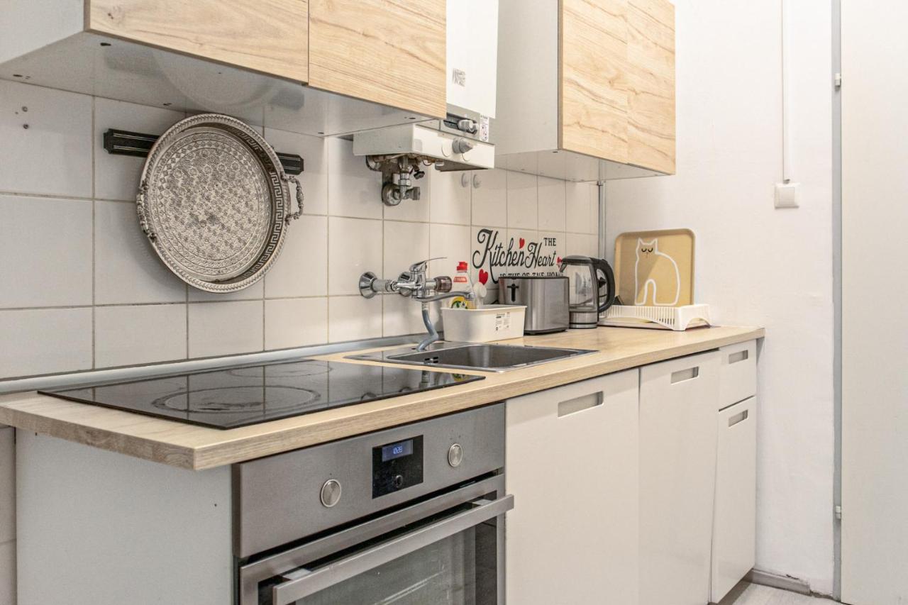 Joyful 2Br Shared Apt Near Millenium Tower & Danube River Вена Экстерьер фото