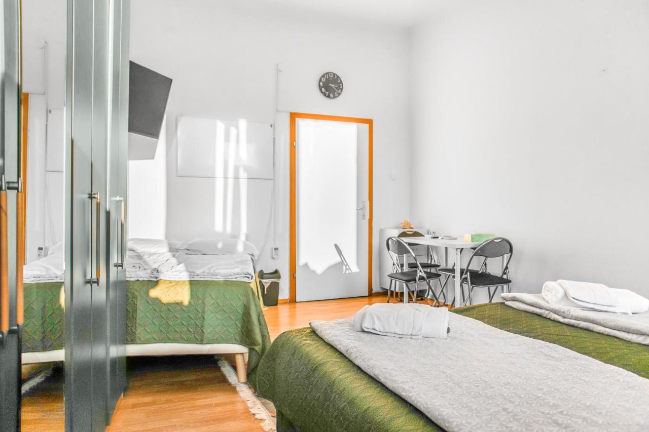 Joyful 2Br Shared Apt Near Millenium Tower & Danube River Вена Экстерьер фото