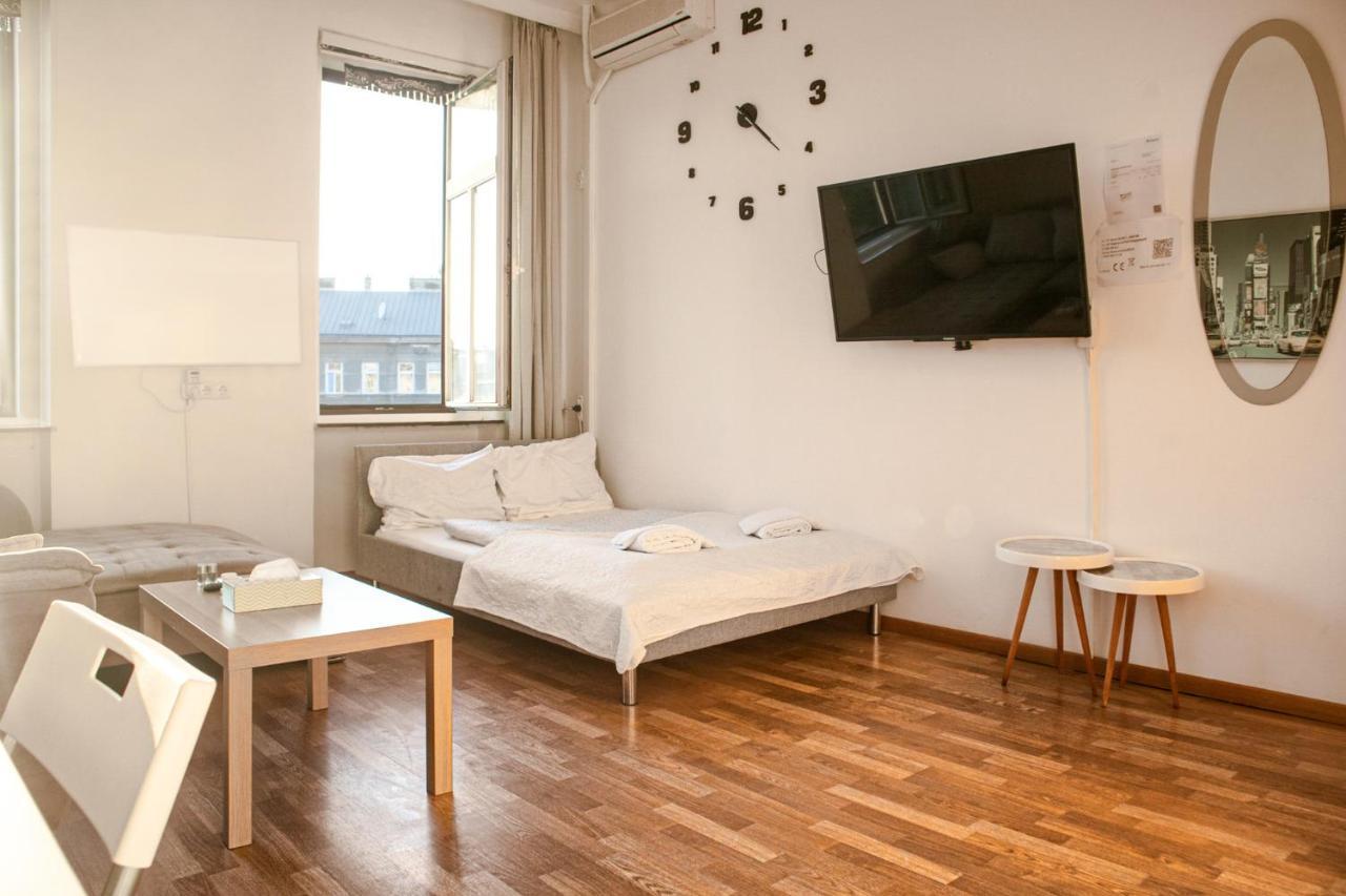 Joyful 2Br Shared Apt Near Millenium Tower & Danube River Вена Экстерьер фото