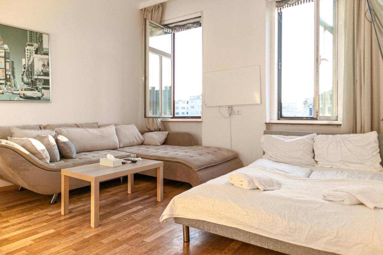 Joyful 2Br Shared Apt Near Millenium Tower & Danube River Вена Экстерьер фото