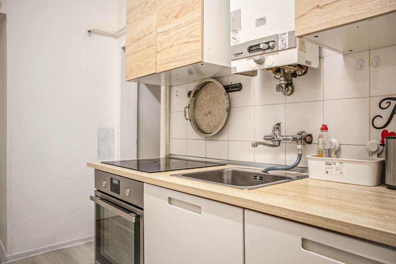 Joyful 2Br Shared Apt Near Millenium Tower & Danube River Вена Экстерьер фото