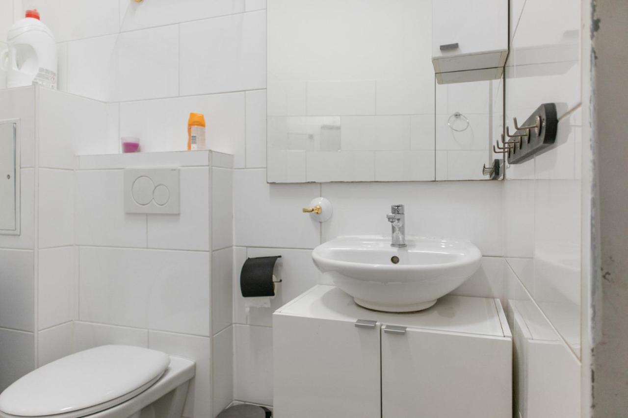 Joyful 2Br Shared Apt Near Millenium Tower & Danube River Вена Экстерьер фото